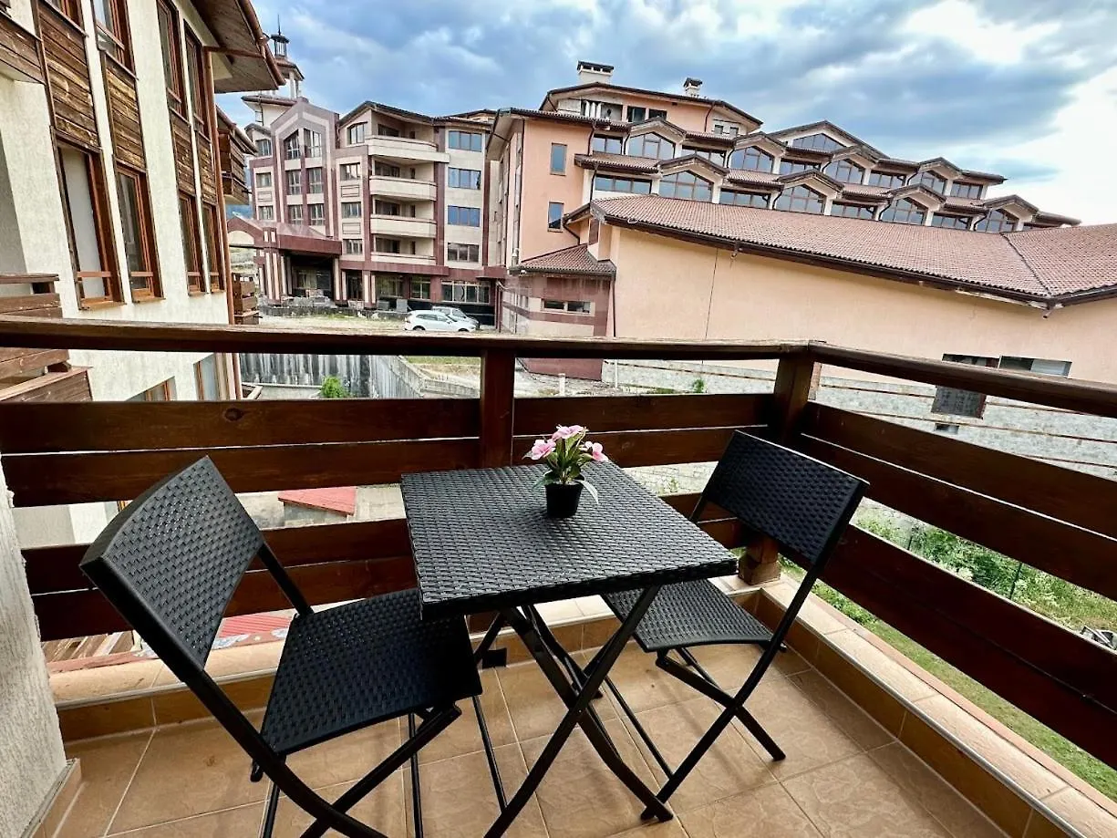 Cozy Mountain Apartment 班斯科 保加利亚